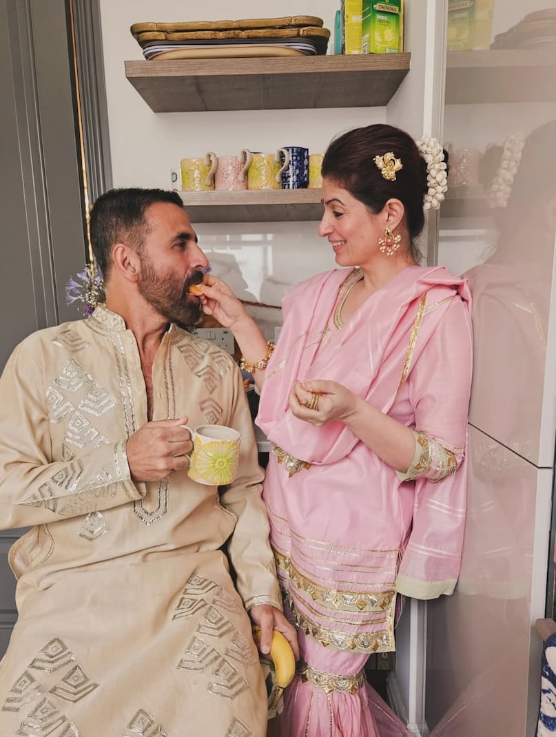 Akshay Kumar, actor Akshay Kumar, Akshay Kumar movie, Akshay 1999 movie Jaanwar, Akshay Kumar Hera Pheri, Akshay Kumar Dhadkan, Akshay Kumar karisma kapoor movie trivia, akshay kumar shilpa shetty movies, अक्षय कुमार फिल्म, अक्षय कुमार फिल्म जानवर Akshay Kumar, actor Akshay Kumar, Akshay Kumar movie, Akshay 1999 movie Jaanwar, Akshay Kumar Hera Pheri, Akshay Kumar Dhadkan, Akshay Kumar karisma kapoor movie trivia, akshay kumar shilpa shetty movies, अक्षय कुमार फिल्म, अक्षय कुमार फिल्म जानवर