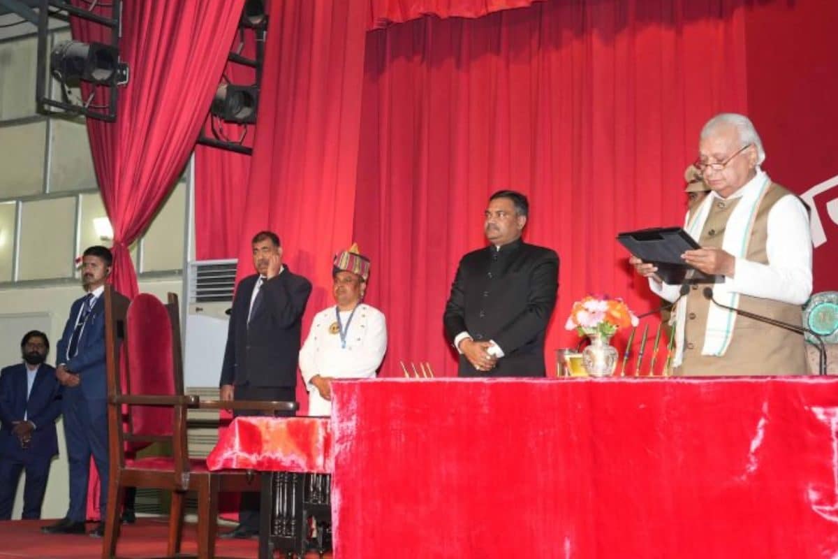 बिहार में नई सरकार का शपथ ग्रहण कहां क्यों बनी असमंजस की स्थिति