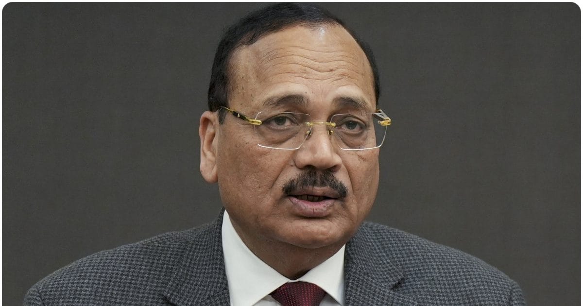 'डीपफेक, प्रोपगेंडा और...' CJI सूर्यकांत ने बताया ईमानदारी और साहस में फर्क