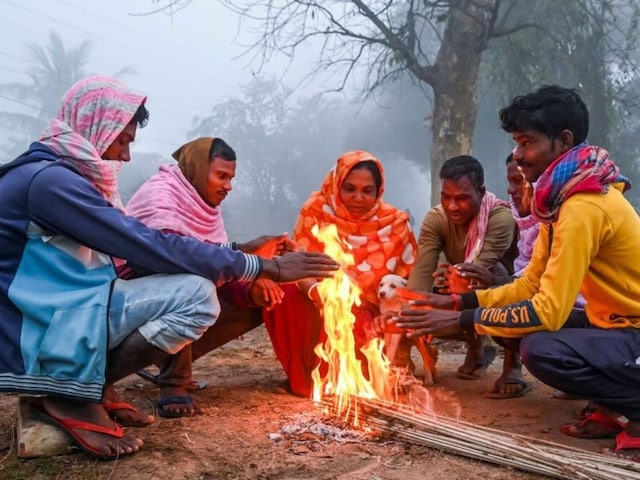 सावधान! रजाई के बिना अब नहीं चलेगा काम, दिल्ली से एमपी तक कड़ाके की ठंड