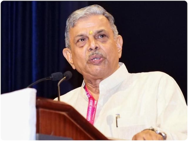 कांगेस ने 3 बार RSS पर बैन लगाने की कोशिश की लेकिन... होसबाले का पलटवार कांगेस ने 3 बार RSS पर बैन लगाने की कोशिश की लेकिन... होसबाले का पलटवार