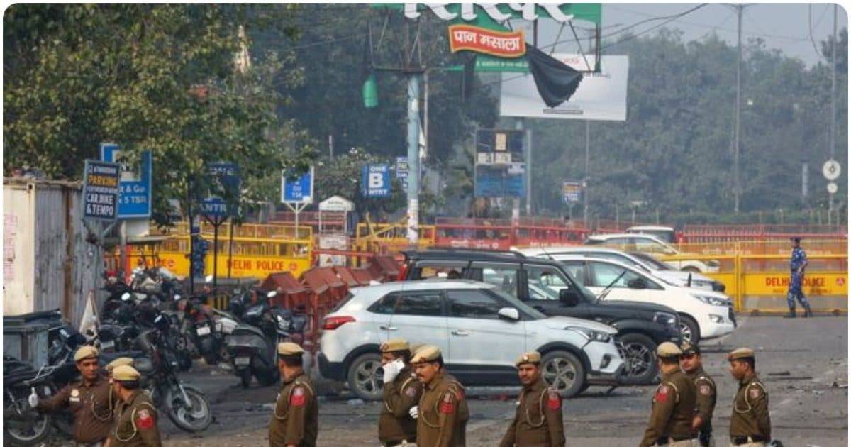 दिल्ली धमाके के बाद कश्मीरी छात्रों में डर का माहौल क्यों? 'दखल दें PM मोदी'