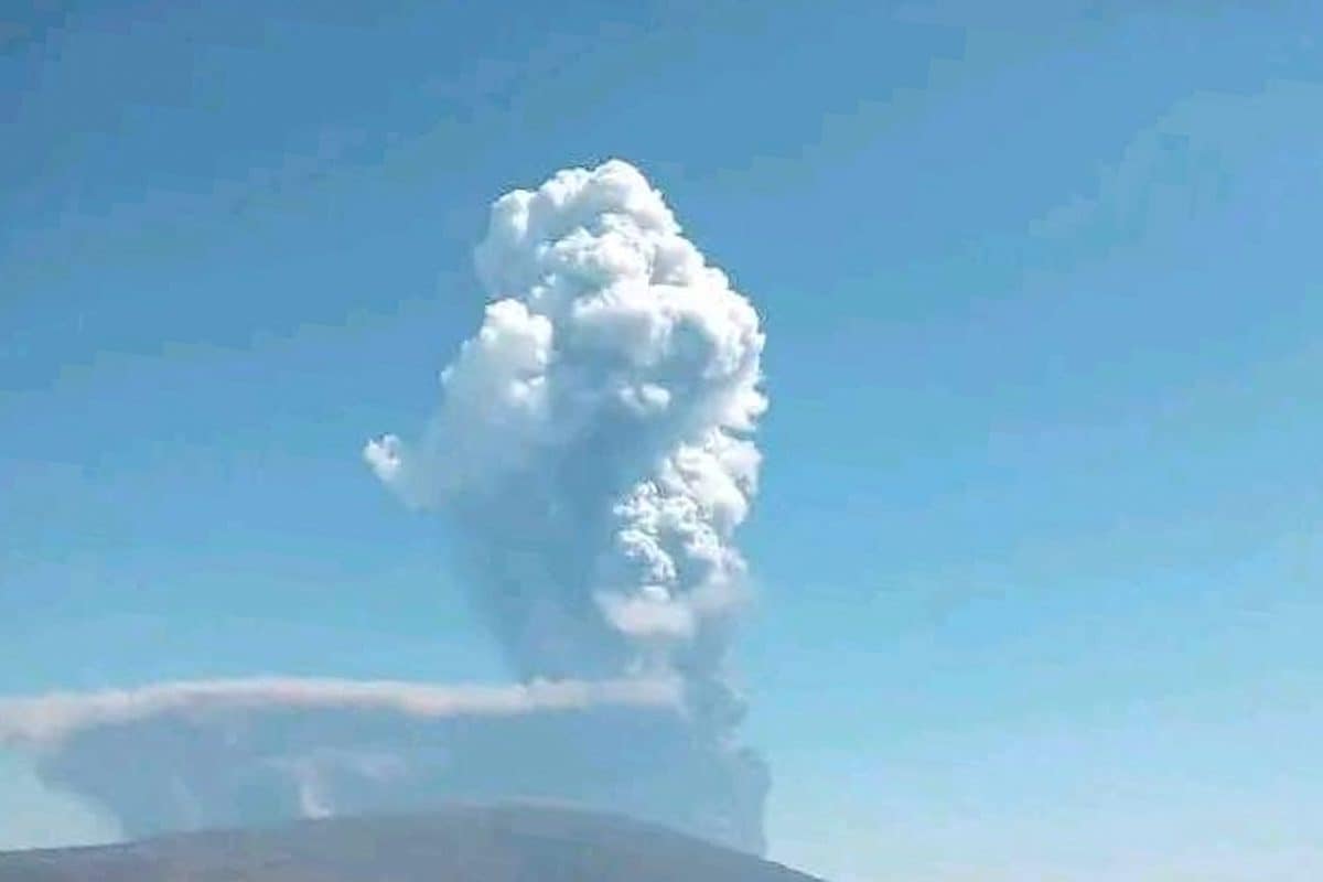 ज्वालामुखी विस्फोट: रफ्तार 150KMH 8KM की ऊंचाई पर तैर रही राख कितना खतरनाक