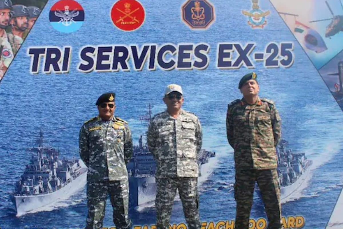 समुंदर गरजा आसमान दहाड़ा! माधवपुर में त्रिशूल-2025 ने दिखाया भारतीय सेना का जलवा