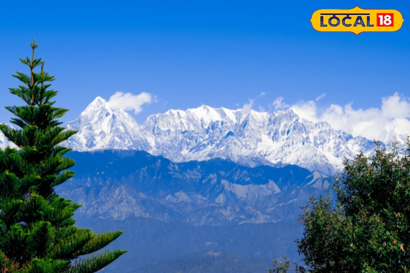 The Himalayas seen from among the Baijnath temples The Himalayas seen from among the Baijnath temples