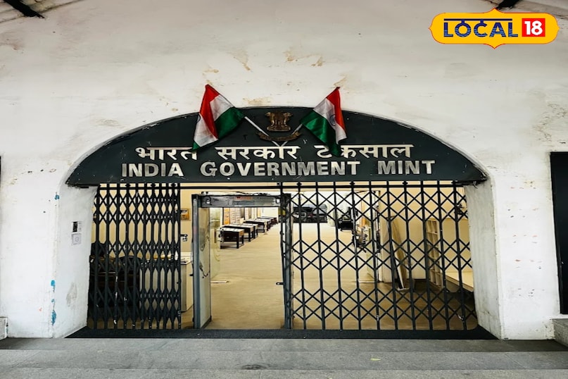 कैसे पहुँचें म्यूज़ियम पब्लिक गार्डन के समीप, सैफाबाद असेंबली मेट्रो स्टेशन के पास स्थित है, जहाँ आसानी से पहुँचा जा सकता है। यह सुबह 10 बजे से शाम 5 बजे तक खुला रहता है और सोमवार के दिन बंद रहता है। तो अगली बार जब भी हैदराबाद जाएँ, इस अनोखे संग्रहालय को देखना न भूलें। कैसे पहुँचें म्यूज़ियम पब्लिक गार्डन के समीप, सैफाबाद असेंबली मेट्रो स्टेशन के पास स्थित है, जहाँ आसानी से पहुँचा जा सकता है। यह सुबह 10 बजे से शाम 5 बजे तक खुला रहता है और सोमवार के दिन बंद रहता है। तो अगली बार जब भी हैदराबाद जाएँ, इस अनोखे संग्रहालय को देखना न भूलें।