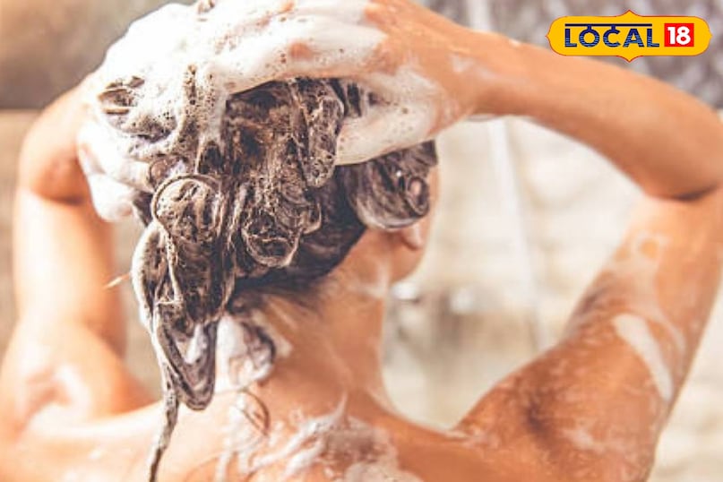 तैलीय बालों को धोना तैलीय बालों को धोना