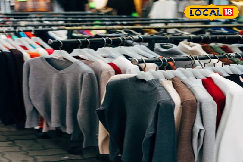 बेगम बाजार तहज़ीब का बाजार बेगम बाजार अपने नाम की तरह ही शाही और परंपरागत अंदाज़ वाला बाजार है। यह बाजार हैदराबादी मिर्ची और साज-सज्जा के सामान के लिए मशहूर है लेकिन सर्दियों में यह गर्म कपड़ों के लिए भी जाना जाता है। अगर आपको बहुत ज्यादा ठंड लगती है, तो यहाँ के ऊनी और कश्मीरी स्वेटर आपके लिए परफेक्ट हैं।