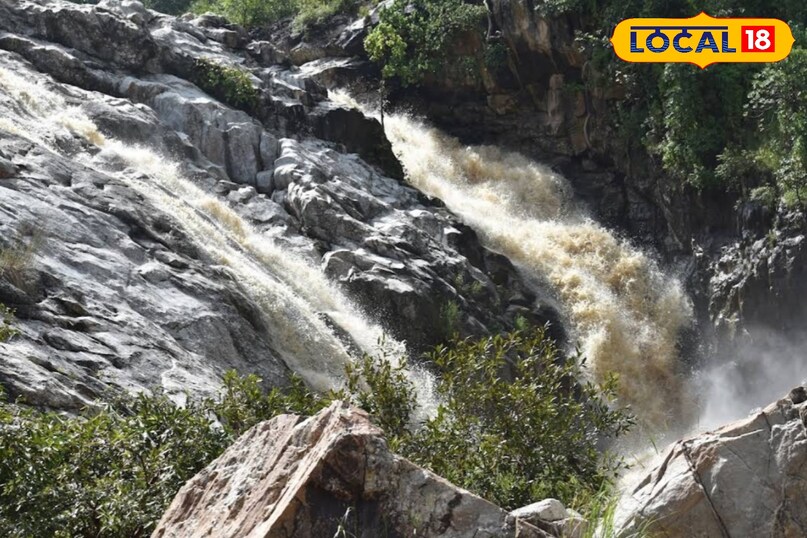 झरना झरना