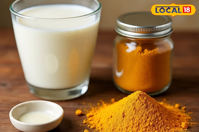 Haldi wala milk 