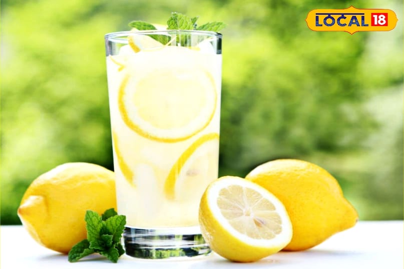 water with lemon