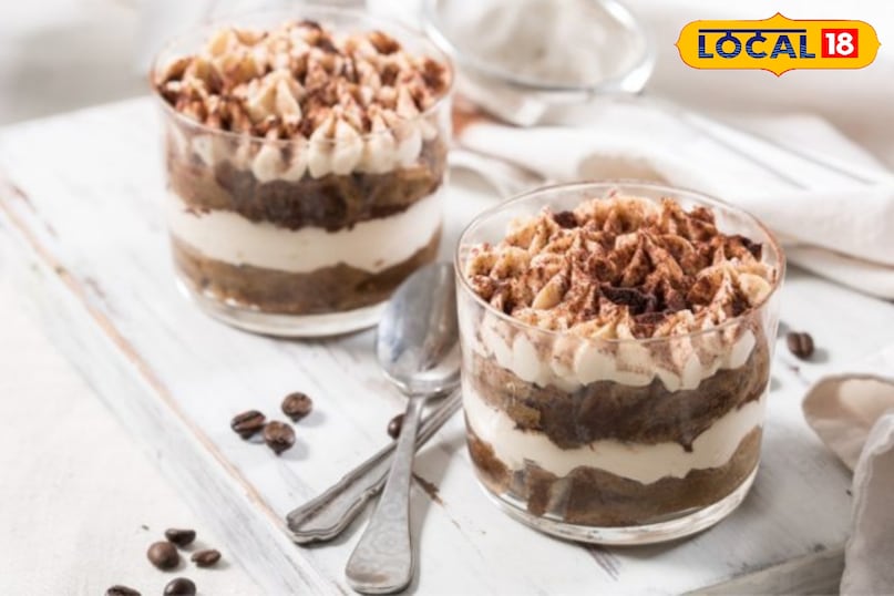 कोकोमिसु (एट-सी कैफ़े और ज़ोकोलाटल) यह पारंपरिक तिरामिसु का एक शानदार और चॉकलेटी ट्विस्ट है जो पहले सऊदी अरब में पॉपुलर हुआ। मलाईदार, स्वादिष्ट और अक्सर एक स्टील के गिलास में परोसा जाने वाला यह डेज़र्ट चॉकलेट लवर्स के लिए परफेक्ट है। कोकोमिसु (एट-सी कैफ़े और ज़ोकोलाटल) यह पारंपरिक तिरामिसु का एक शानदार और चॉकलेटी ट्विस्ट है जो पहले सऊदी अरब में पॉपुलर हुआ। मलाईदार, स्वादिष्ट और अक्सर एक स्टील के गिलास में परोसा जाने वाला यह डेज़र्ट चॉकलेट लवर्स के लिए परफेक्ट है।