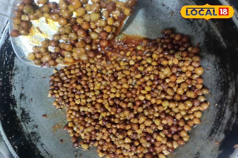 मसालेदार सूखे काले चने 