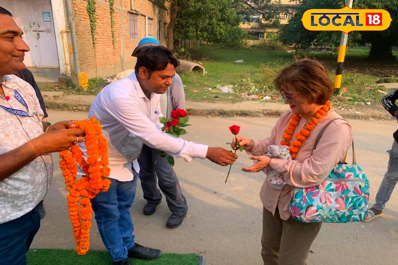 sonepur mela, harihar kshetra mela, bihar tourism, luxury swiss cottage sonepur, mini darbari tent sonepur, rajwada tent sonepur, asia largest cattle fair, sonepur mela booking, tourist village sonepur, patna to sonepur tour package, ganga gandak confluence fair, foreign tourists bihar, sonepur mela stay, सोनपुर मेला, हरिहर क्षेत्र मेला, बिहार पर्यटन, लग्जरी स्वीस कॉटेज, मिनी दरबारी टेंट, राजवाड़ी टेंट सोनपुर, एशिया का सबसे बड़ा पशु मेला, सोनपुर मेला बुकिंग, पर्यटक ग्राम सोनपुर, पटना से सोनपुर टूर पैकेज, गंगा गंडक संगम, विदेशी पर्यटक बिहार, सोनपुर में ठहरने की सुविधा