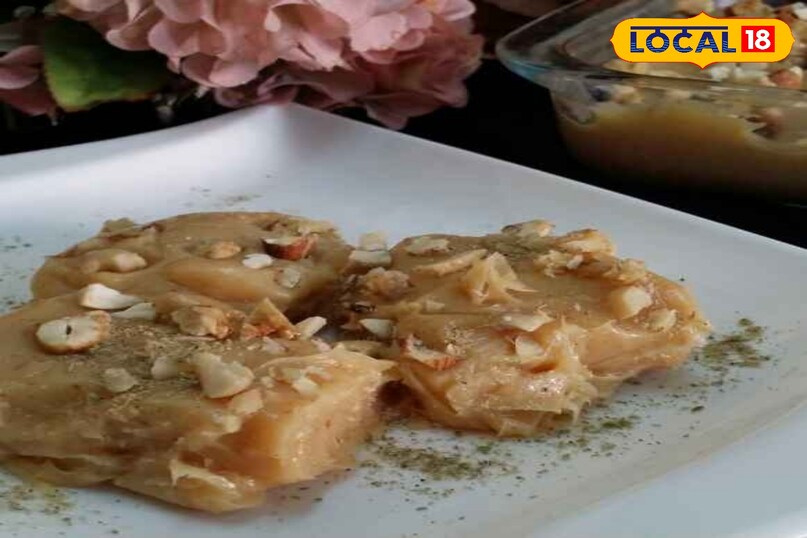 ओमान के पारंपरिक और स्वादिष्ट माहो हलवा अपनी मुलायम, रेशमी और थोड़ी चबाने वाली टेक्सचर के लिए मशहूर है। इसकी खासियत इसमें डाले जाने वाले मावे और गोंद का इस्तेमाल है। इसे बनाना थोड़ा समय लेने वाला है लेकिन इसका नतीजा बेहद लाजवाब होता है। ओमान के पारंपरिक और स्वादिष्ट माहो हलवा अपनी मुलायम, रेशमी और थोड़ी चबाने वाली टेक्सचर के लिए मशहूर है। इसकी खासियत इसमें डाले जाने वाले मावे और गोंद का इस्तेमाल है। इसे बनाना थोड़ा समय लेने वाला है लेकिन इसका नतीजा बेहद लाजवाब होता है।