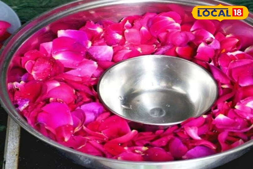 गुलाब जल 