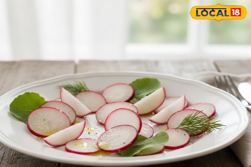 मूली खाने के फायदे, मूली कैसे खाएं, मूली के पराठे कैसे बनाएं, मूली की सब्जी कैसे बनाएं, मूली का अचार कैसे बनाएं, मूली में कौन से औषधीय गुण पाए जाते हैं, लोकल 18, Benefits of eating radish, how to eat radish, how to make radish paratha, how to make radish vegetable, how to make radish pickle, what medicinal properties are found in radish, Local 18