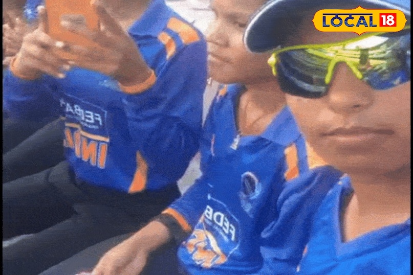 भाई के साथ क्रिकेट की तैयारी की