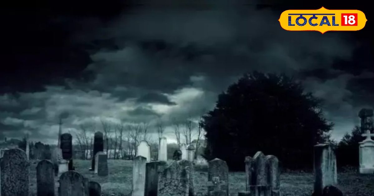 रात में कब्रिस्तान जाने से क्यों लगता है डर? क्यों आती है अजीबो-गरीब आवाजें, जानते क्या हैं पूरी हकीकत