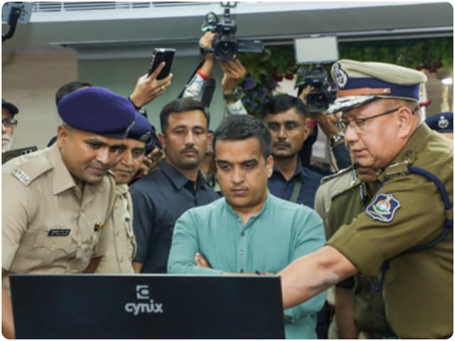 500 से ज्यादा लोगों को गुलामी में धकेलने वाला तस्कर भारत से गिरफ्तार