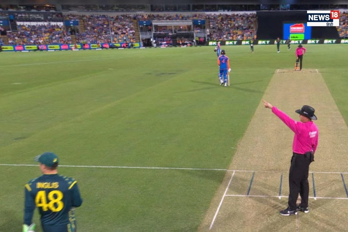 भारत-ऑस्ट्रेलिया मैच में था जान का खतरा, आनन-फानन में भागे खिलाड़ी