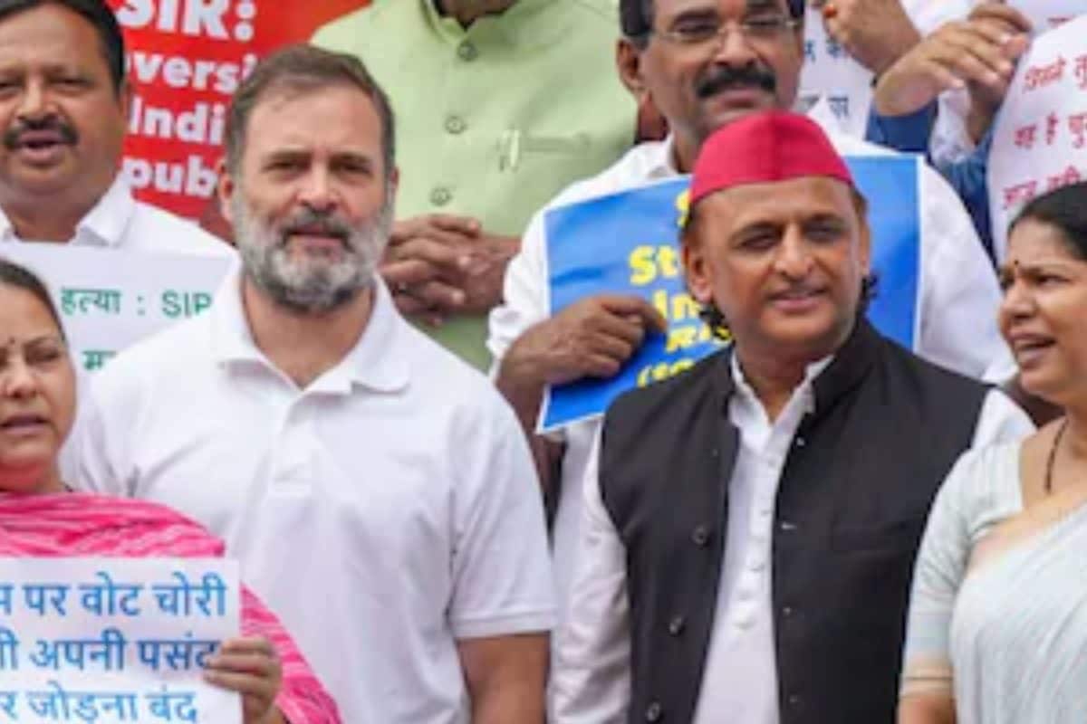 बिहार में कांग्रेस की करारी हार INDIA ब्लॉक में खींचतान उद्धव बोले- दिखावा