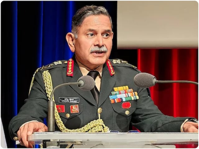 'ट्रंप को खुद नहीं पता कल क्या करेंगे' आर्मी चीफ का तंज, बोले- भविष्य अनिश्चित 'ट्रंप को खुद नहीं पता कल क्या करेंगे' आर्मी चीफ का तंज, बोले- भविष्य अनिश्चित