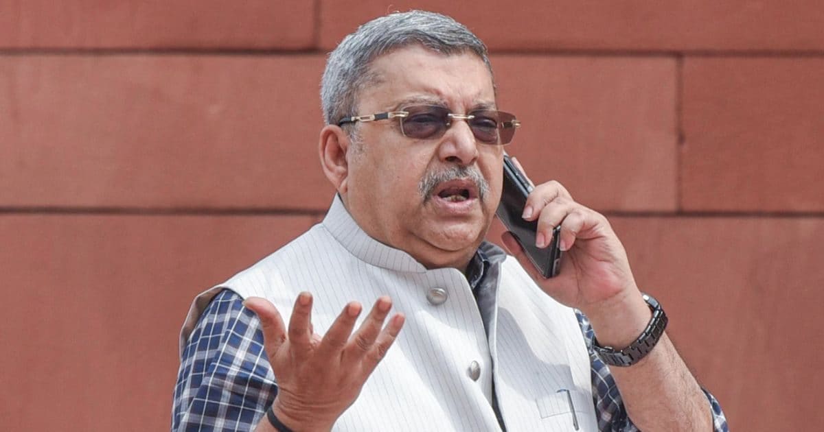 'CEC नहीं होते तो उंगली काट देता...', कल्याण बनर्जी के बिगड़े बोल, ममता के करीबी का चुनाव आयोग से सीधा पंगा