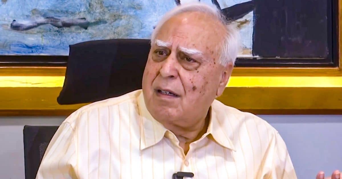 'जेन्युइन वोटर्स को ट्रेन की जरूरत नहीं', सिब्बल के तीखे सवालों से EC घिरा