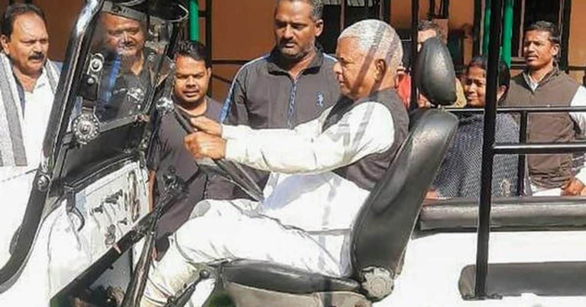 Video: Lalu had bought this car 40 years ago for just Rs 5,000, it still runs on the road today