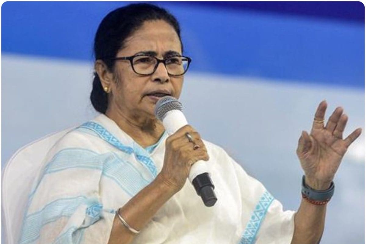 बंगाल में SIR पर सियासत गरमाई TMC के वीडियो पर मचा बवाल BJP ने किया पलटवार