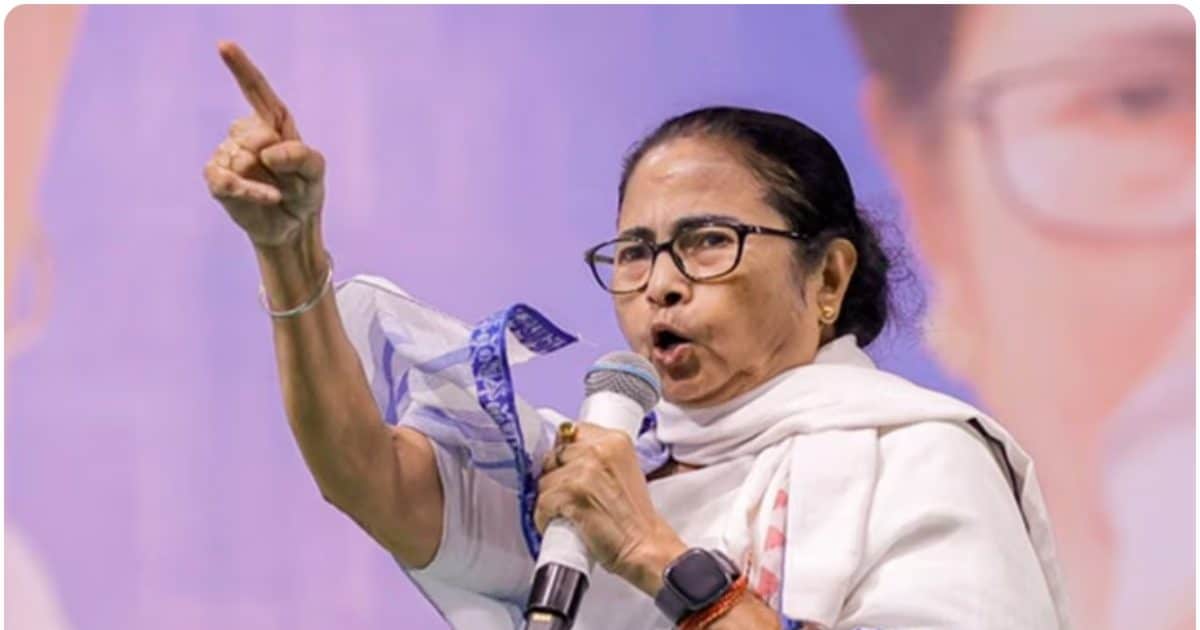 जैसे 'नोटबंदी' थी वैसे ही SIR वोटबंदी है, चुुनाव आयोग इसे तुरंत बंद करे: ममता