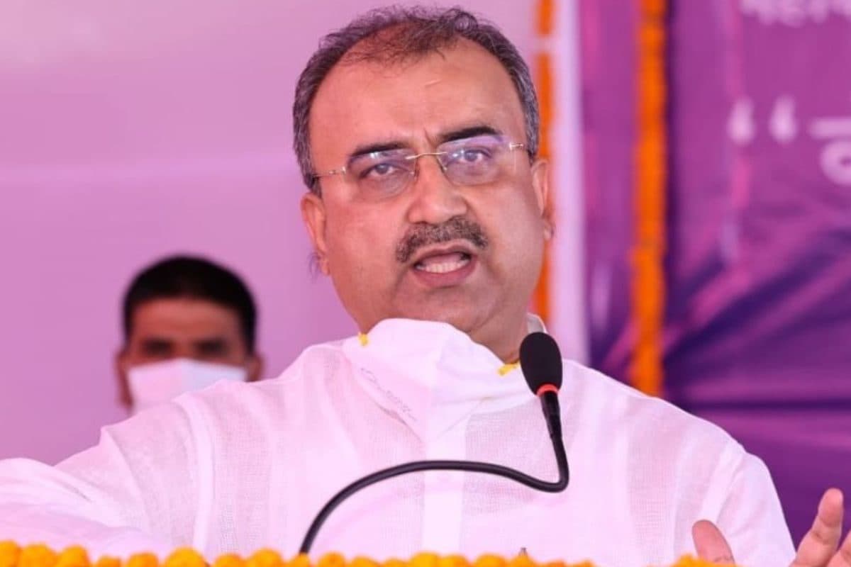 बिहार के स्वास्थ्य विभाग में 26000 पदों पर बहाली, मंगल पांडेय का बड़ा ऐलान