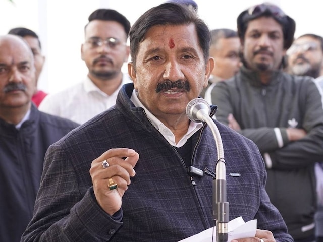 'रगड़ देयो और ठोको अंदर...', डिप्टी सीएम ने डीसी को दी खुली छूट