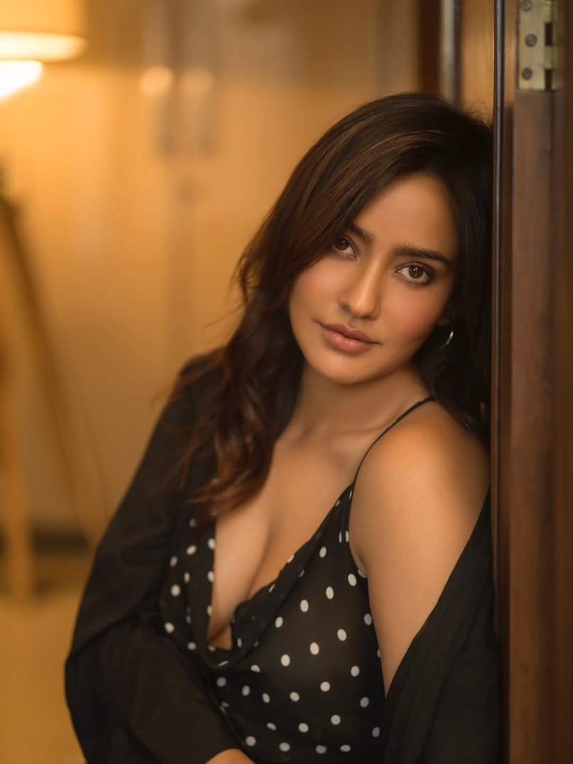 Neha Sharma birthday