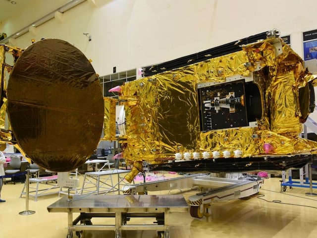 भारतीय सेटेलाइट्स क्यों हैं इतने भारी, क्या वजन का कार्यक्षमता से है कोई नाता