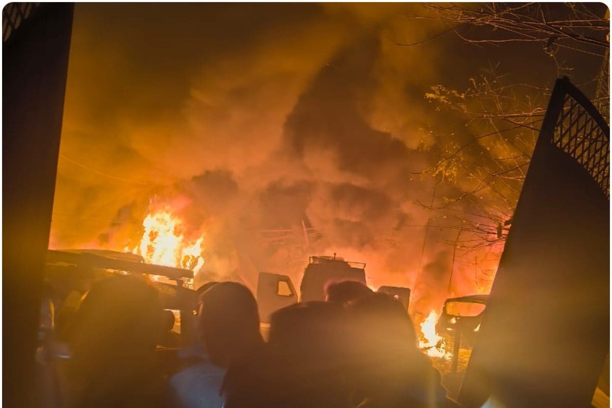 श्रीनगर के नौगाम पुलिस स्टेशन में भयानक विस्फोट 7 लोगों की मौत 27 घायल