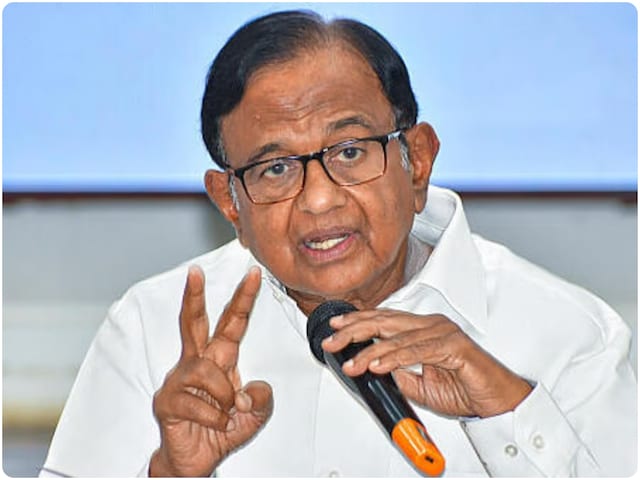 चिदंबरम को आतंकवाद पर शायद PhD हासिल है,कांग्रेस नेता के बयान पर BJP का पलटवार