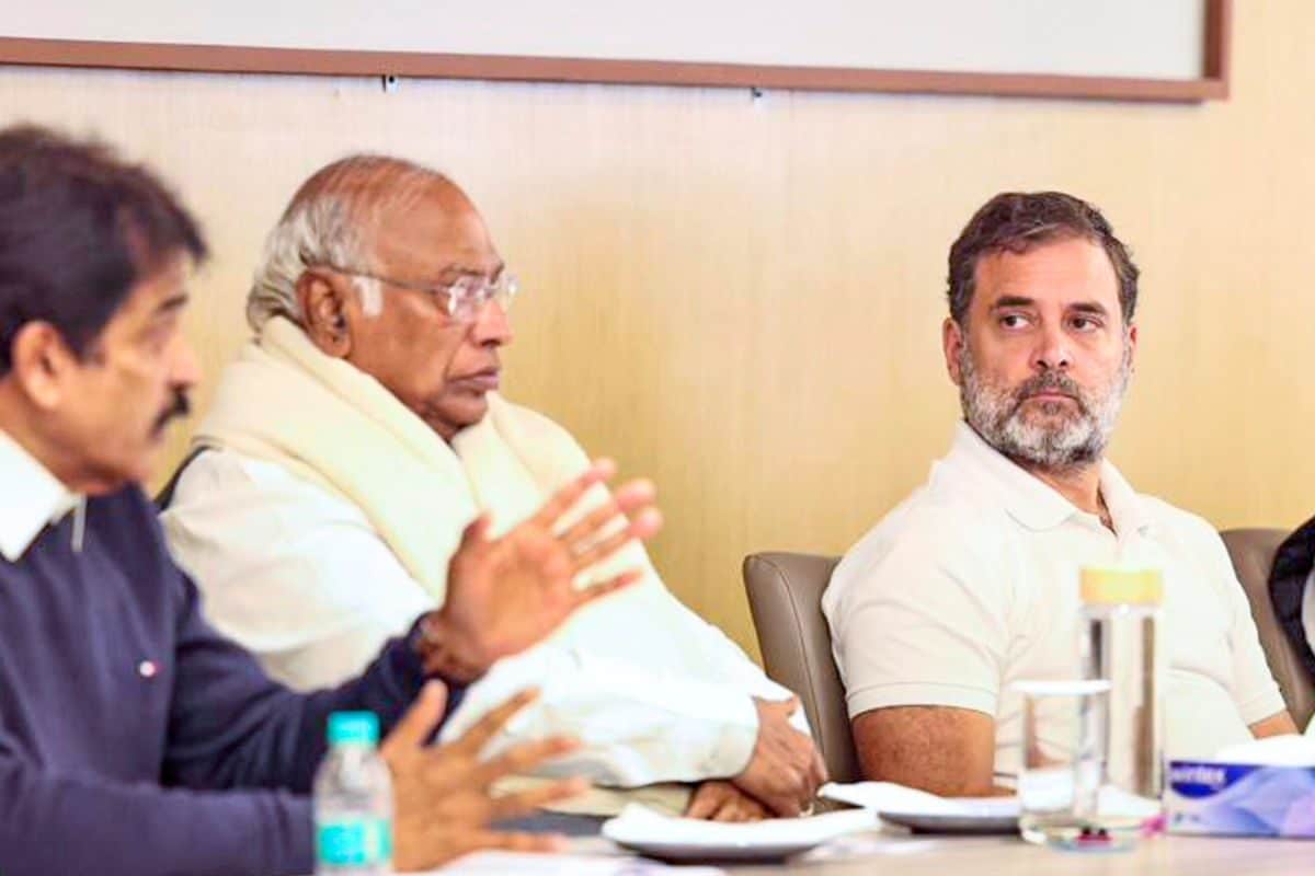 बिहार में हार के बाद भी कांग्रेस का पुराना राग 5 चुनाव सिर पर पर राहुल अड़े