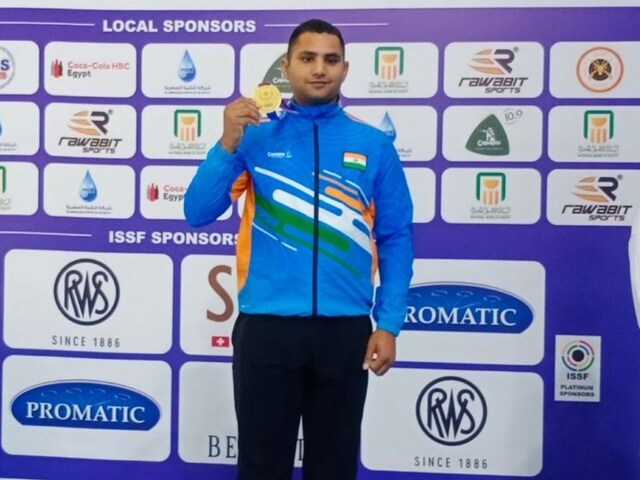 आईएसएसएफ विश्व चैंपियनशिप: रविंदर ने जीता गोल्ड, इलावेनिल को कांस्य पदक