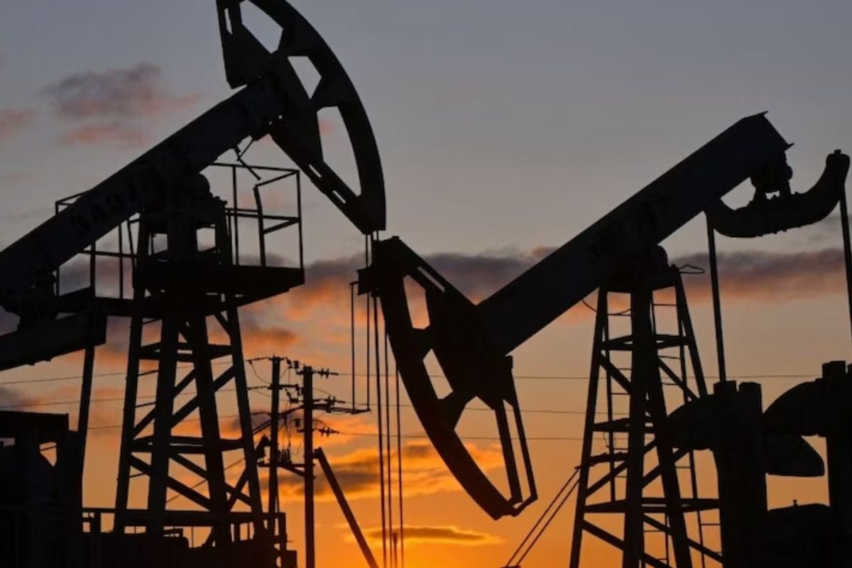 जून तक सस्‍ता हो जाएगा तेल पेट्रोल-डीजल पर भी मिल सकती है राहत