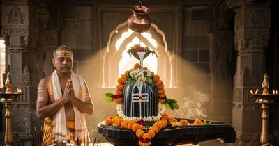 शनि प्रदोष व्रत 2025: सिद्धि योग में आज शिव-शनि देव पूजन, जानें महत्व और विधि.