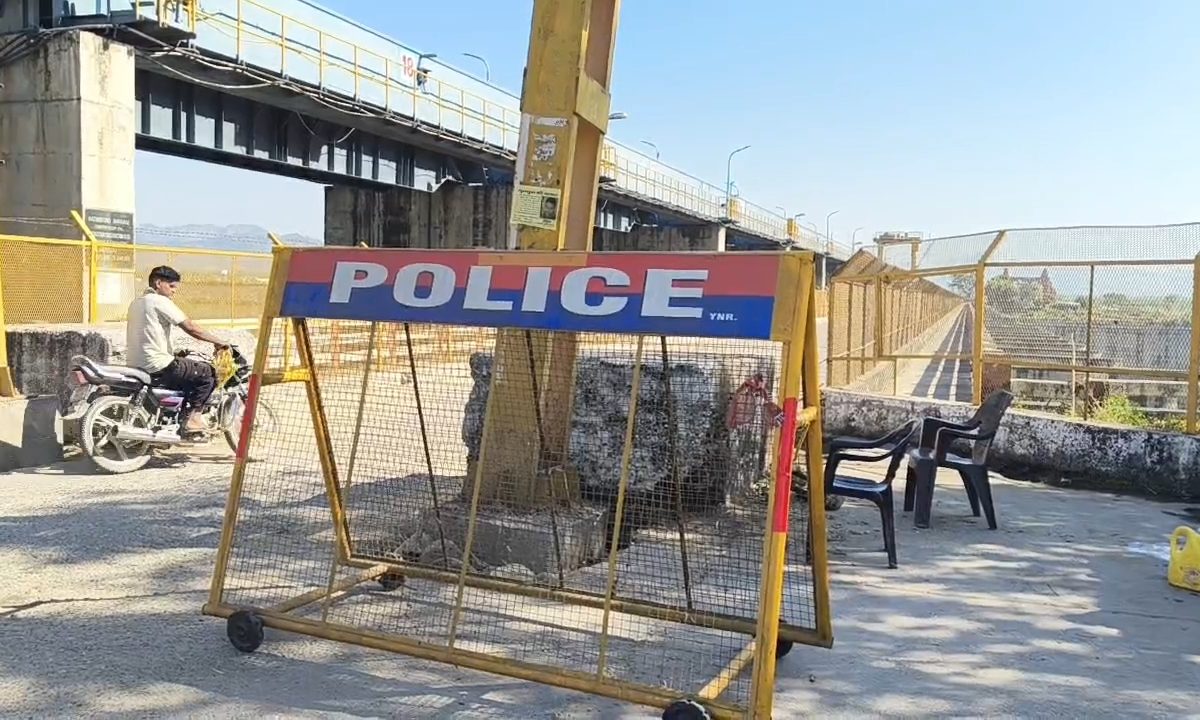 ऐसे रुकेंगे आतंकी हमले हरियाणा-UP के बॉर्डर पर चेकिंग कर रहा केवल 1 जवान