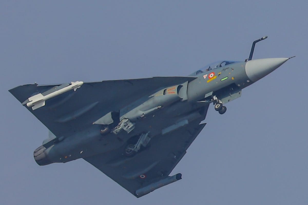 मेगा डिफेंस डील फाइनल GE से 113 इंजन लेगा HAL तेजस Mk1A को सुपरसोनिक रफ्तार!