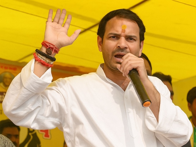 तेजप्रताप ने अपनी ही पार्टी के उम्मीदवार को दिखाया बाहर का रास्ता, जानिए क्यों