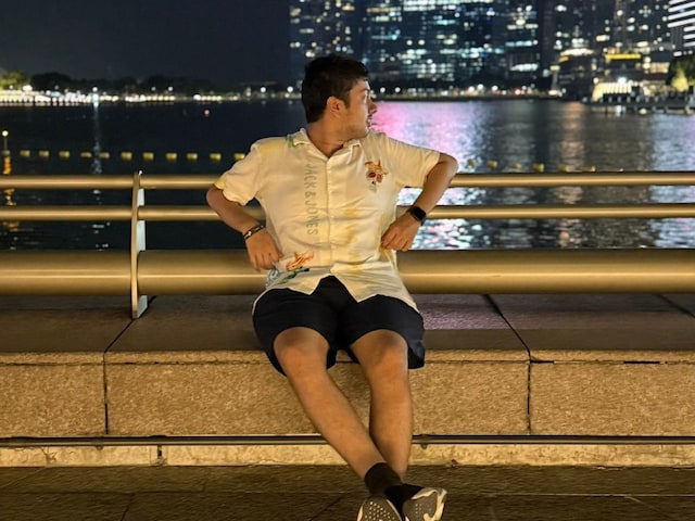 सिर से उठा पिता का साया, पर नहीं मानी हार, कॉलेज जाते ही कैसे कमाने लगा लाखों