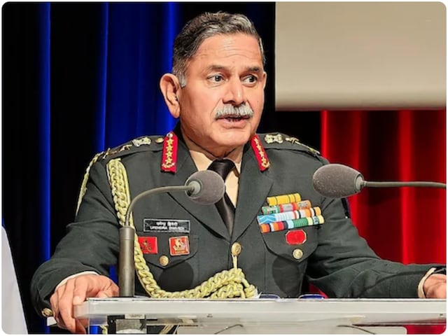  जनरल उपेंद्र द्विवेदी