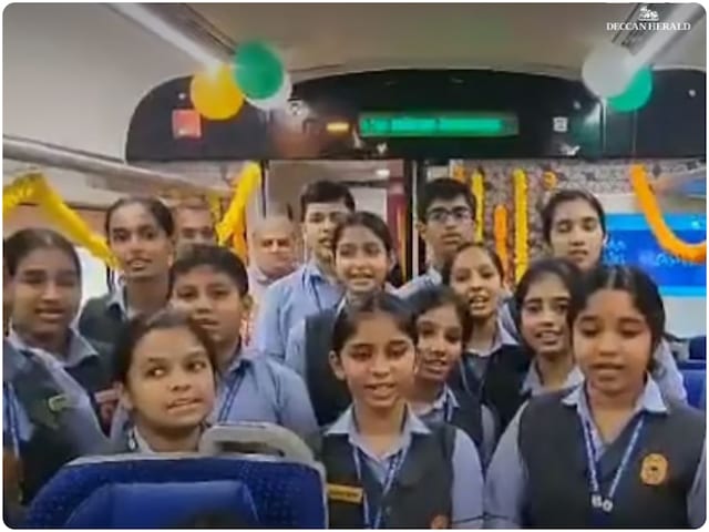 वंदे भारत ट्रेन में RSS गीत गाने को लेकर विवाद, केरल सरकार ने दिए जांच के आदेश