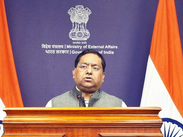 'गुप्त न्यूक्लियर नेटवर्क और अवैध सौदे PAK की असली पहचान' ट्रंप के बयान पर MEA