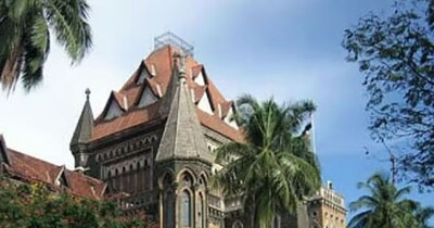 बॉम्बे हाई कोर्ट ने साफ किया कि वैलिड गोद लिए गए बच्चे को दत्तक माता-पिता की जाति मिलेगी. (फाइल फोटो)